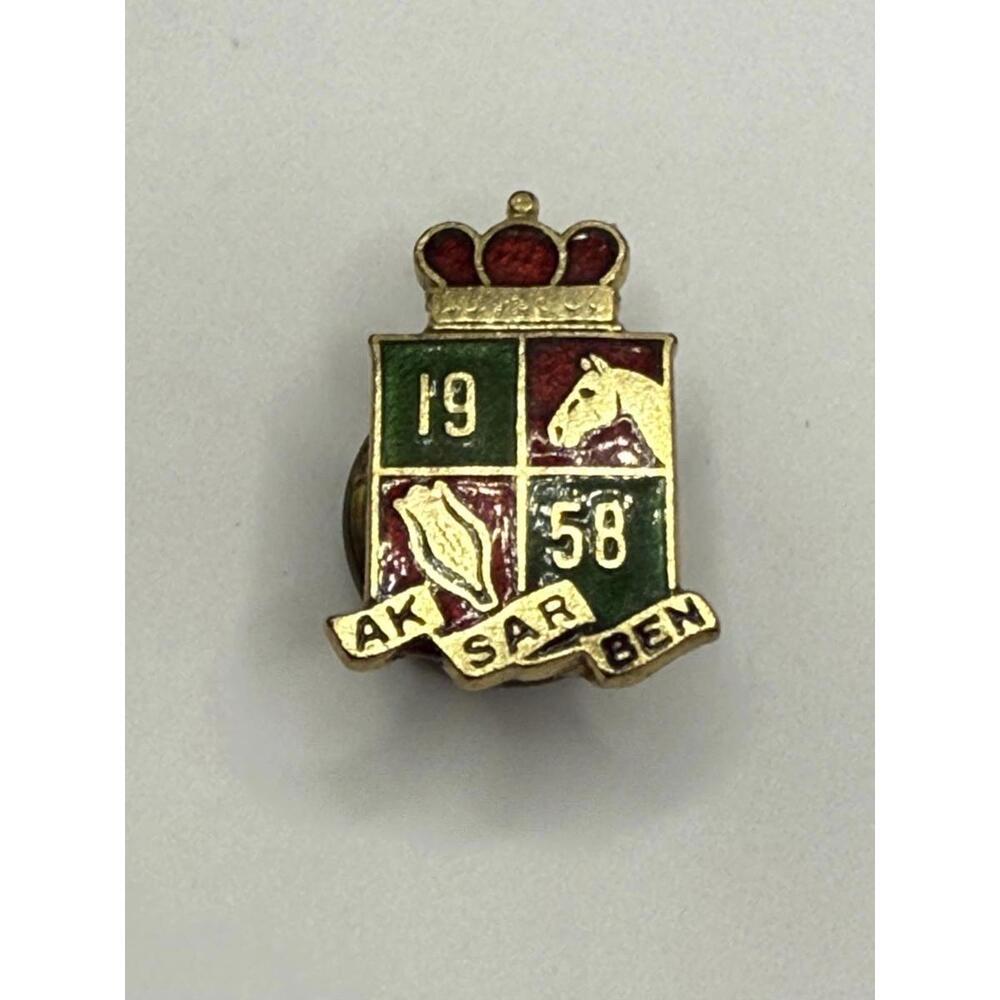 Vintage 1958 AK SAR BEN Crest Pin Royal and Regal - Picture 1 of 3